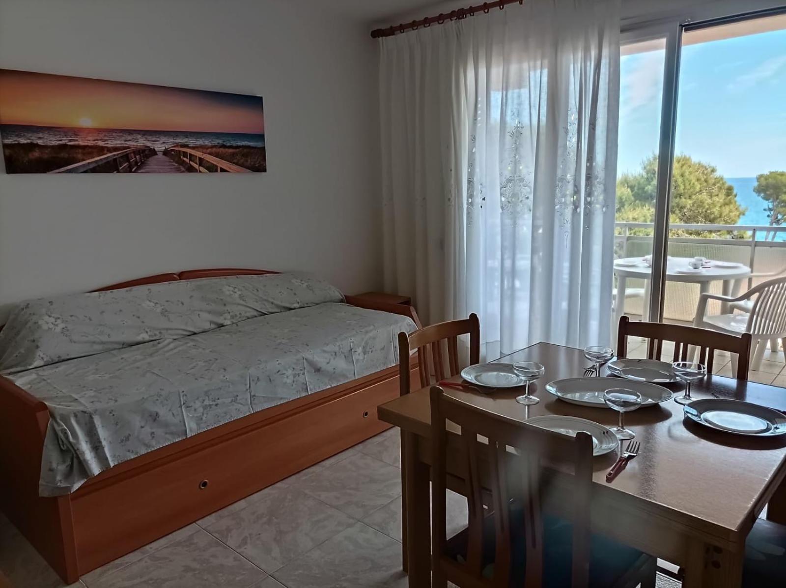 Miami Apartamento Mestres Miami Playa Екстериор снимка